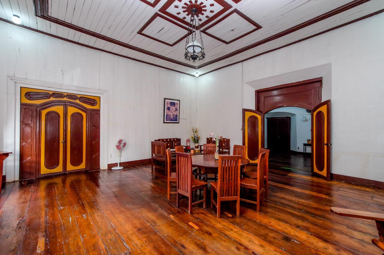 Zen Rooms Calle Crisologo ビガン エクステリア 写真