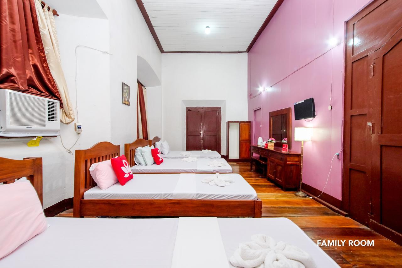 Zen Rooms Calle Crisologo ビガン エクステリア 写真